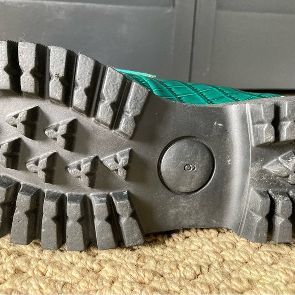 HK-2 Lug Croc Sole Loafer by Intentionally — - Picture 10 of 16